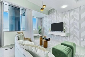 Living area - bnbme Sea View from 54th Floor Heart of Marina (Dubai)