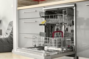 Room - Magnificent Seaside Panorama Stay by Sea N' Rent (Tel Aviv)