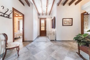 Room - CAN JAUME FUSTER - Great house with breath-taking views and private pool Free WiFi (Buger)