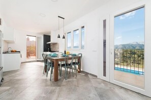 Room - CAN JAUME FUSTER - Great house with breath-taking views and private pool Free WiFi (Buger)