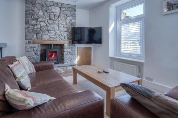 Room - Nottage Road - 3 Bedroom Holiday Home - Mumbles (Newton)