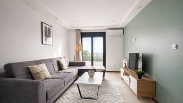 Apartment | Living area