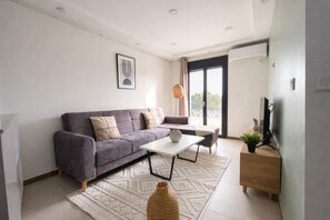 Apartment | Living area - Spacieux Appartement a Dely Brahim (Algiers)