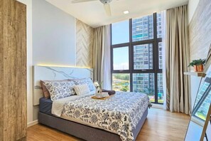 Room - Cyberjaya 3BR 5pax with Balcony Swimming Pool View by Cloud Host (Cyberjaya)