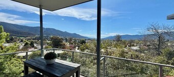 The Aprés 24 | Uninterrupted Mountain Views