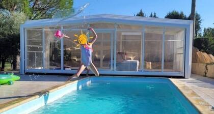 Villa - Pool - 3 Bedrooms - Garden