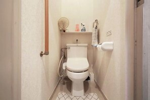 Bathroom - Higashi Mukojima 4 Room (Tokyo)