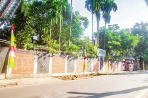 Miscellaneous - Hotel O Jakarta near One Belpark Mall formerly Wisma Minongga (Arjasari)