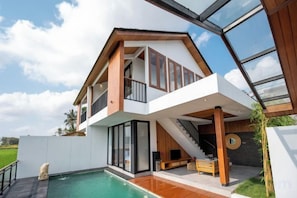 Unclassified image, 4 of 17, button - Kairos Villa Ubud (Bali)