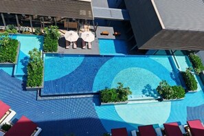 Outdoor pool - Sutera Bay Luxe Haven Suite Infini Stay (Kota Kinabalu)