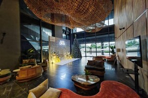 Ảnh chưa phân loại, 4 trong số 23 ảnh, nút