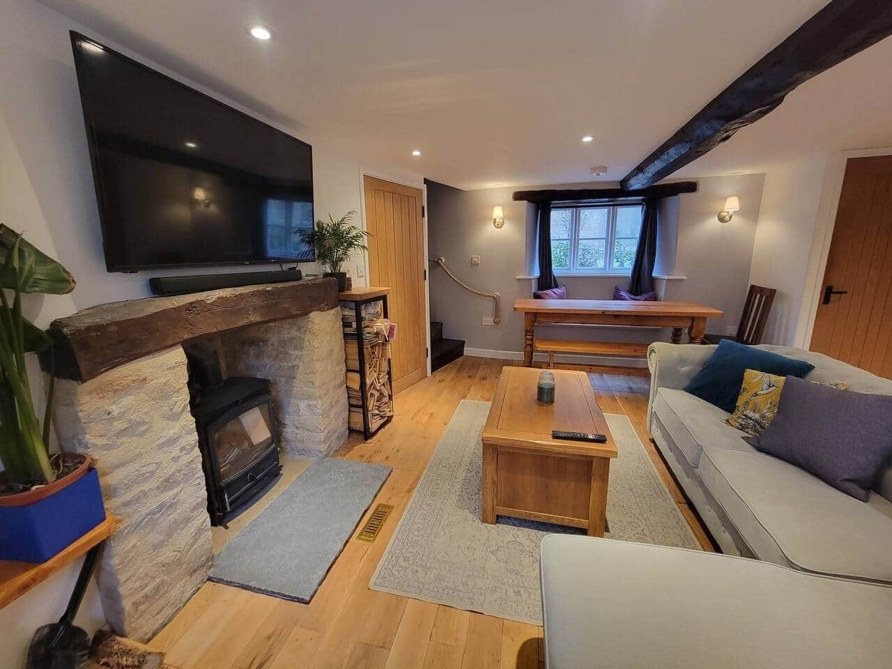 Televisor i llar de foc 