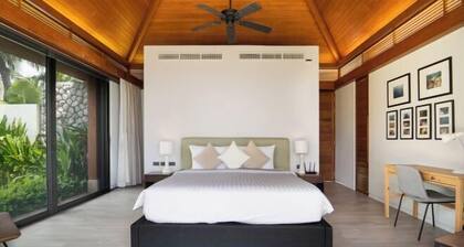 Jivana Beach Bungalow- Shanti Villas