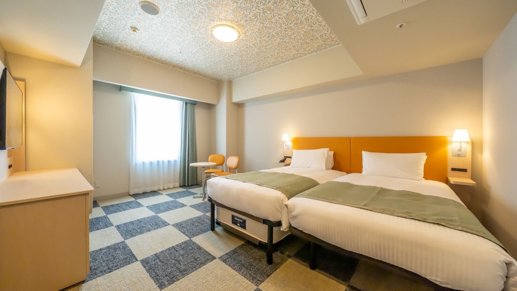 Coffres-forts dans les chambres, Wi-Fi gratuit, draps fournis