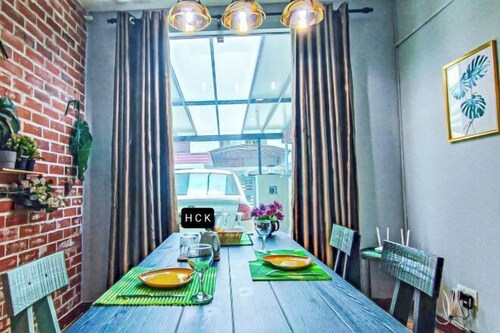 Garden Home at Port Klang by HCK