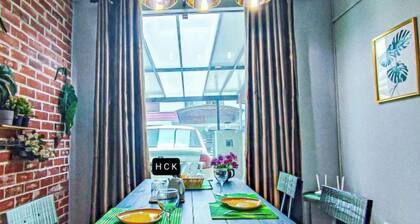 Garden Home at Port Klang by HCK