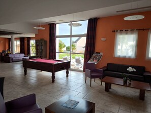 Spielezimmer