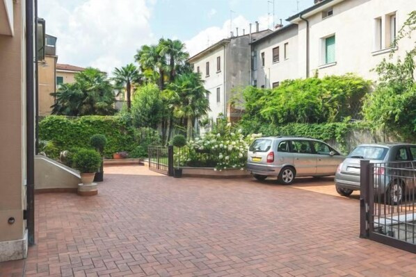 Interior - Juliet House (Verona)