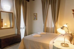 Cribs/infant beds - Juliet House (Verona)