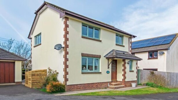 Room - Oceanside Sleeps 6 Walk to Beach & Stylish (Croyde)