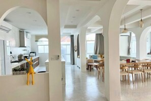 Unclassified image, 3 of 82, button - Metero Garden Swimming Pool Villa (Pattaya)