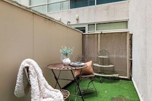 Garden - A Cozy CBD Studio Near Melbourne Central (Melbourne)