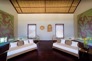 Unclassified image, 4 of 16, button - Villa Melissa (Bali)