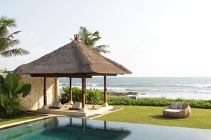 Unclassified image, 5 of 16, button - Villa Melissa (Bali)