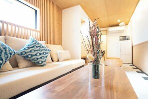 Iron/ironing board - INN Plus Hanamidou (Kyoto)