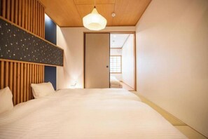 Iron/ironing board - INN Plus Hanamidou (Kyoto)