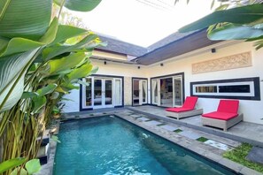 Unclassified image, 5 of 20, button - Enno Villa Sanur (Bali)
