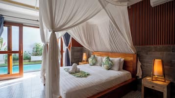 Villa, 2 habitaciones, alberca privada, vista a la alberca | Escritorio, wifi gratis y ropa de cama