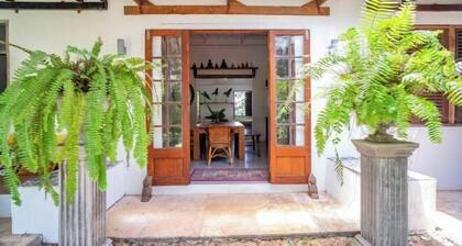 Hermoso Hideaway