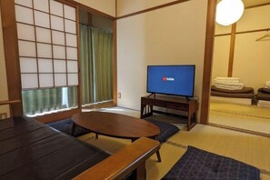 Room - Kiyomizu Dongurian (Kyoto)