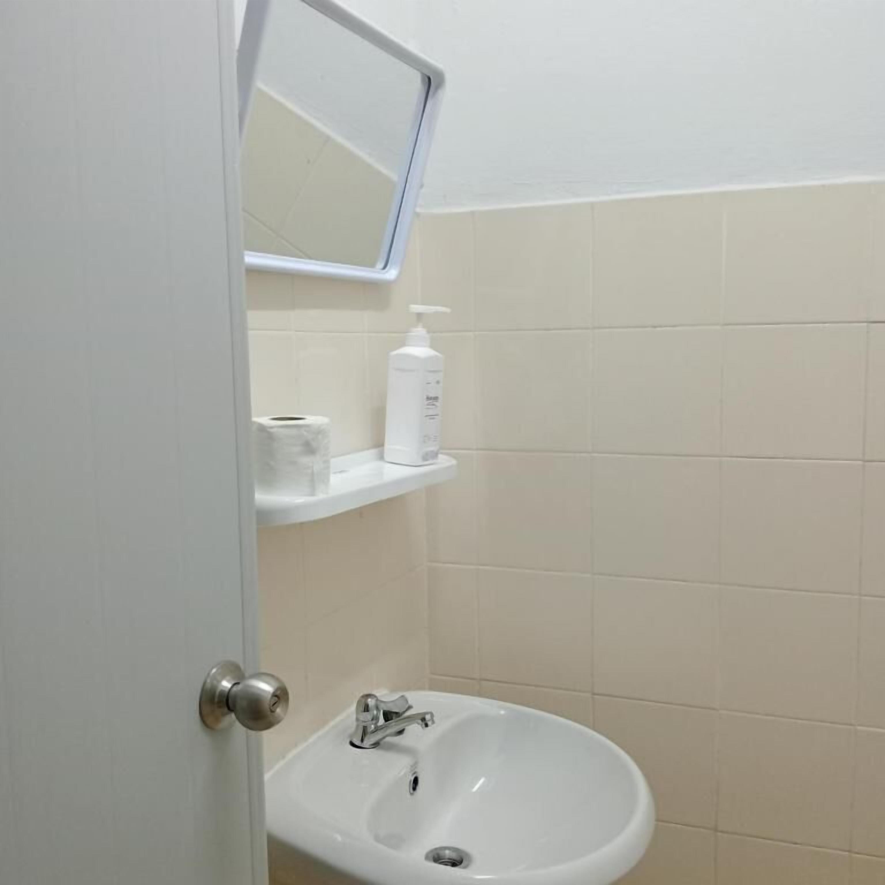 Shower, toilet paper