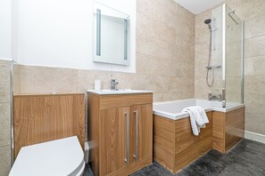 Casa adosada clásica, no fumadores | Baño