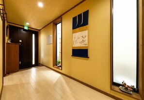 Interior - AOU･KANZOU (Osaka)