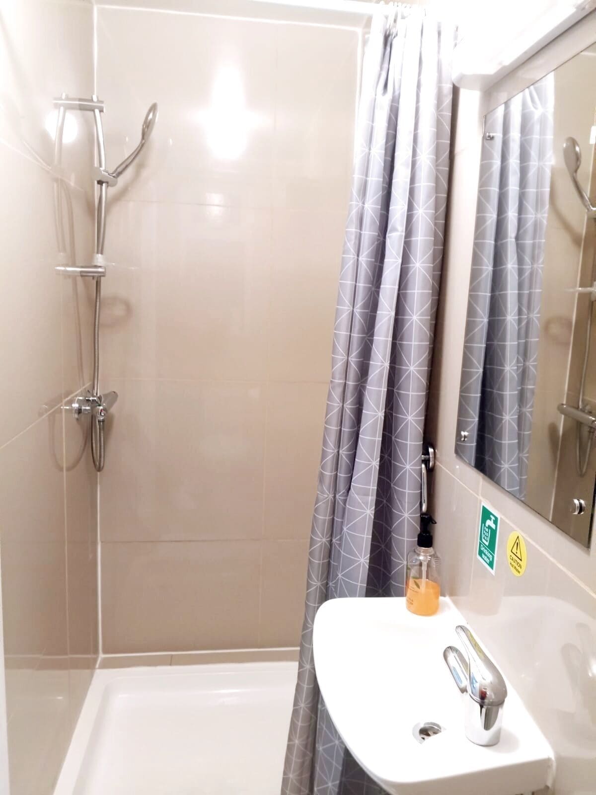 コンフォート スタジオ | バスルーム