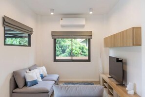 Children’s area - Hey! Lanna - Chic 3-Bedroom Oasis with Pool! (Hang Dong)