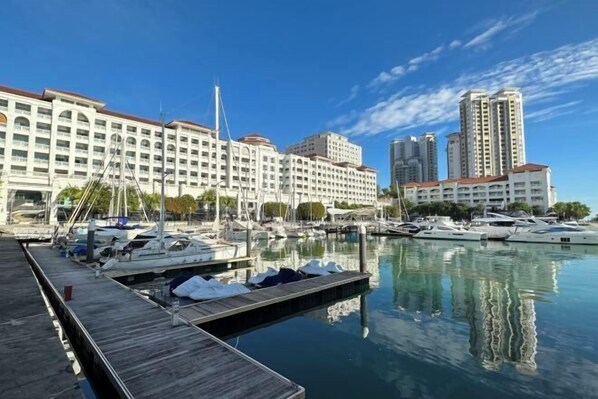 Marina - 6th Straits Quay Seafront Suite - Rare Marina & Seaview (Tanjung Tokong)