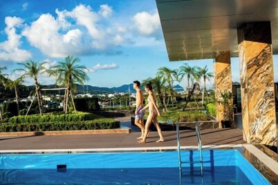 Diamond Hotel VAN DON