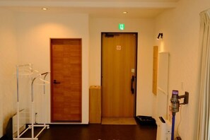 Room - annupuri6.8 (Isoya District)