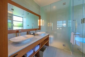 Bathroom - Ciel et mer SESOKO Suite (Motobu)