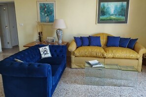 Unclassified image, 5 of 69, button - Villa L'Ulivina - Indipendent Villa Garden & View (Sorrento)
