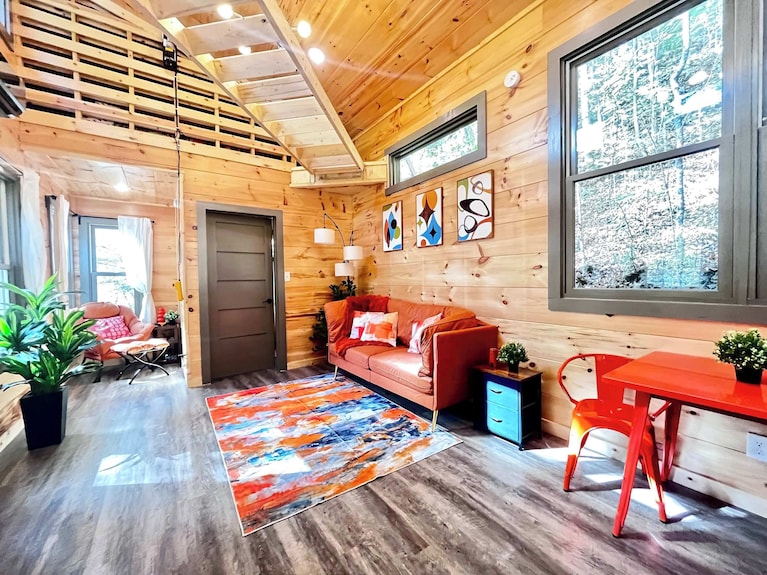 Cozy & Charming Cabin | Red River Gorge | Hot Tub - Slade, KY