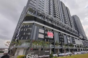 Ảnh chưa phân loại, 5 trong số 8 ảnh, nút
