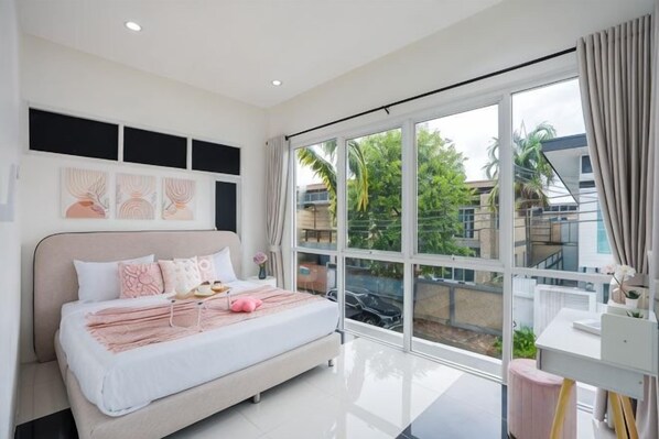 Unclassified image, 1 of 43, button - White Chocolate Pool Villa (Bang Lamung)