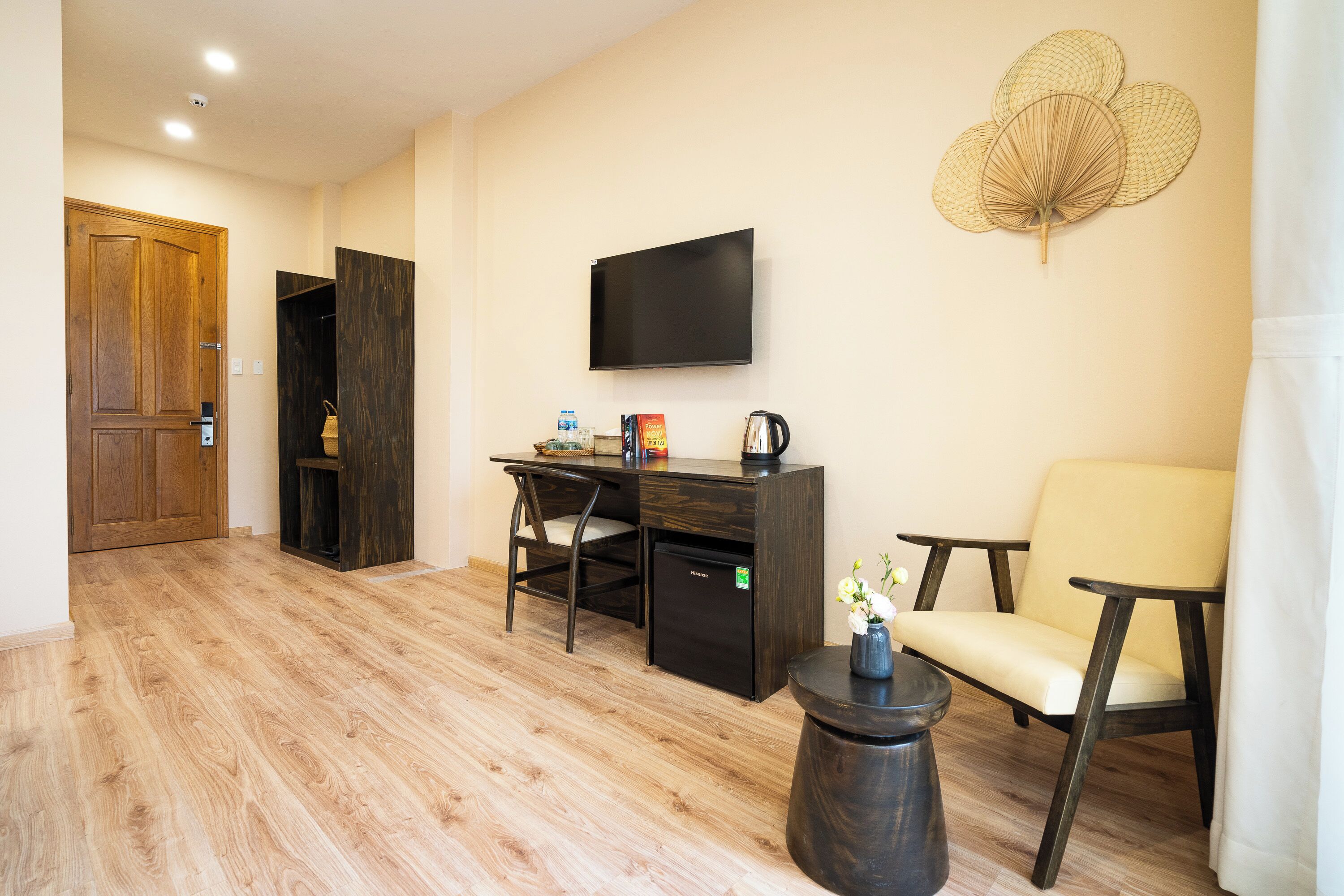 Chambre Deluxe, balcon, vue ville | Intérieur