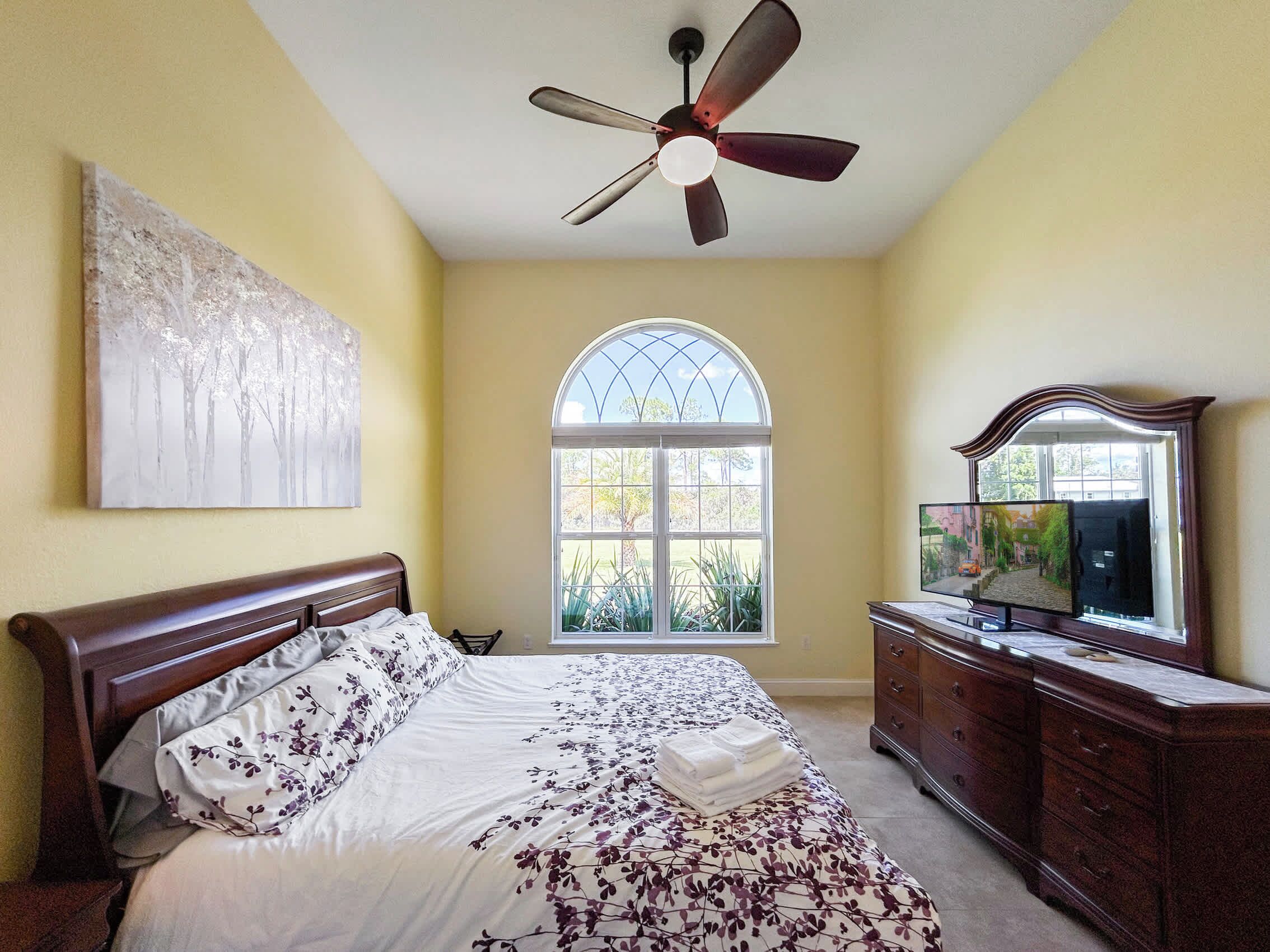 6 soveværelser, skrivebord, strygejern/strygebræt, Wi-Fi