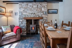 Room - Rose Cottage - 3 Bedroom Cottage - Parkmill (Ilston)